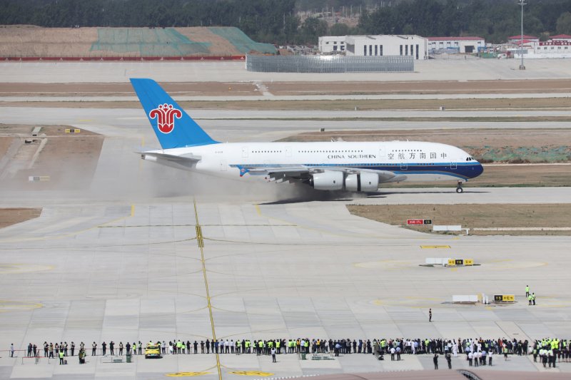 Southwest China aviation hub launches 14 new international routes