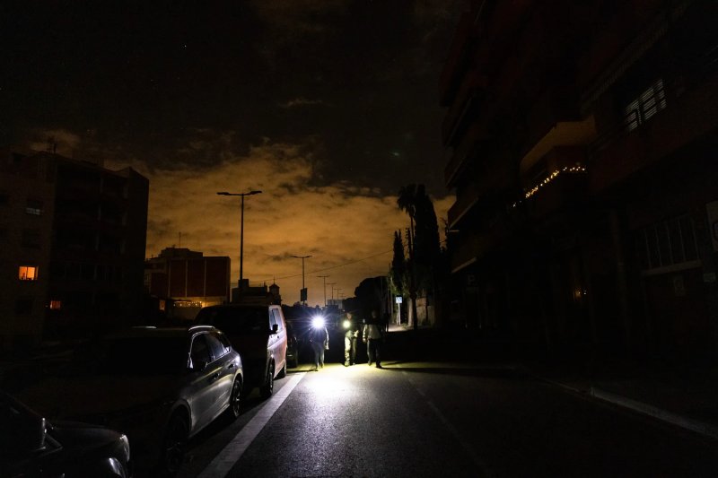 Unusual power activity hit Britain hours before blackouts in Spain and Portugal 