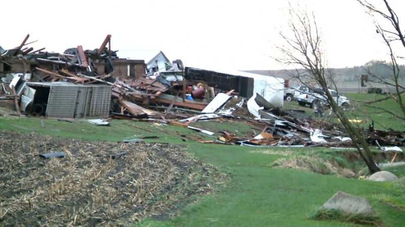 At least 3 dead in Pennsylvania as storm hits US East Coast -  UPDATED 