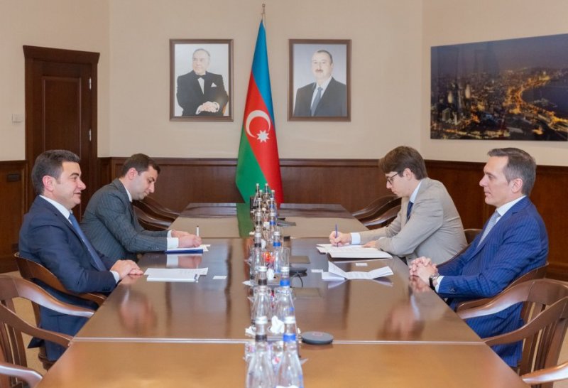 Azerbaijan, Italy seek to enhance air transport cooperation 