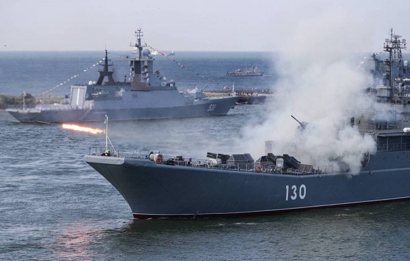Russian Baltic Fleet ships conduct live-fire drills