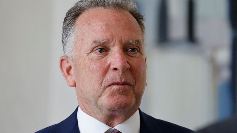 US and Israeli officials hold secret meeting in Paris before Iran nuclear talks 