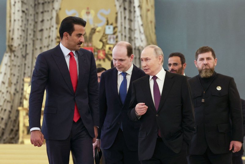 Putin and Qatar's emir discuss Syria and Gaza in Moscow talks 