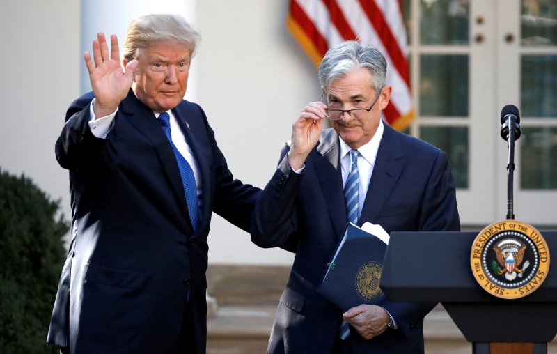 Trump says he has no intention of firing Fed chair