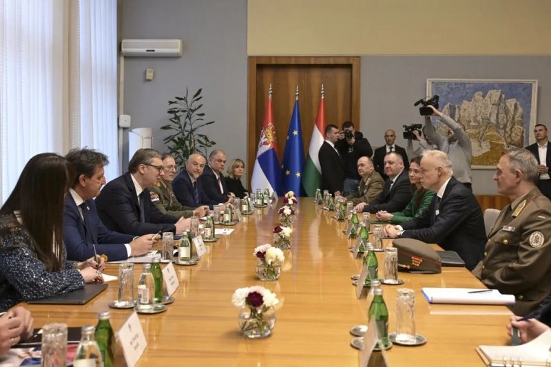 Hungary and Serbia sign strategic defense cooperation agreement 