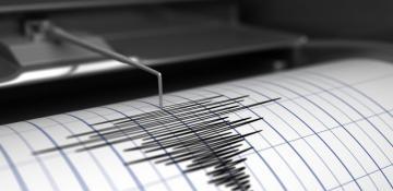 6.9-magnitude earthquake strikes off Papua New Guinea coast 