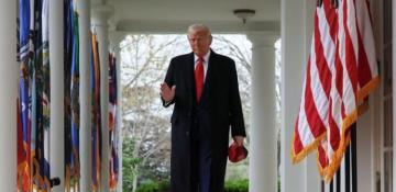 Trump announces defense budget approval nearing $1 trillion