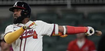 Marcell Ozuna’s late homer secures Braves’ win over Phillies