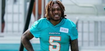 Jalen Ramsey’s future with Dolphins in question as trade talks begin