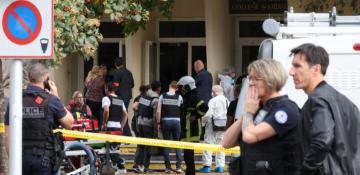 Student killed in stabbing attack at French school -  VIDEO 
