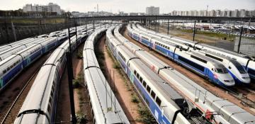 France braces for widespread rail strikes in early May