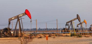 Oil prices surge as trade tensions ease, but weekly losses loom