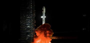 China successfully launches new data relay satellite into orbit
