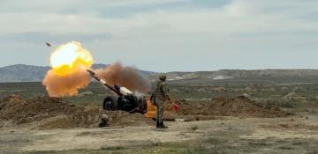 Azerbaijan Land Forces’ artillery units carry out combat firing