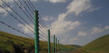 Kyrgyzstan begins border fencing with Tajikistan 