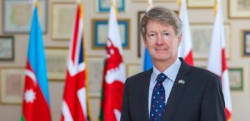 Ex-UK envoy commends Azerbaijan’s role in Trans-Caspian connectivity