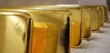 Gold prices steady as tariff uncertainty keeps haven demand high 