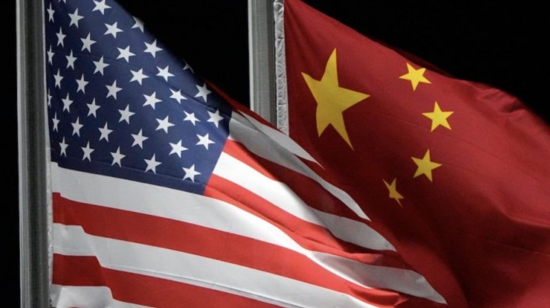China's commerce ministry says no economic or trade talks held with US 