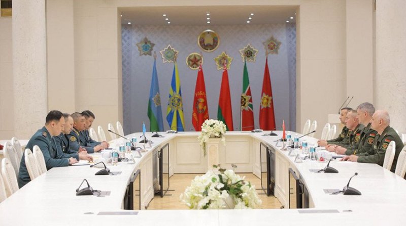 Belarus, Kazakhstan hold talks on boosting military-patriotic education ties