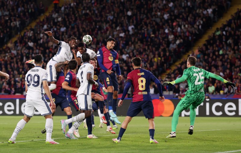 Barcelona and Inter thrill with 3–3 draw in Champions League semi-final first leg