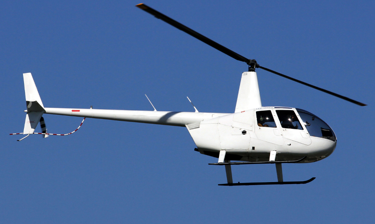 Helicopter crash kills one, injures four in east China city