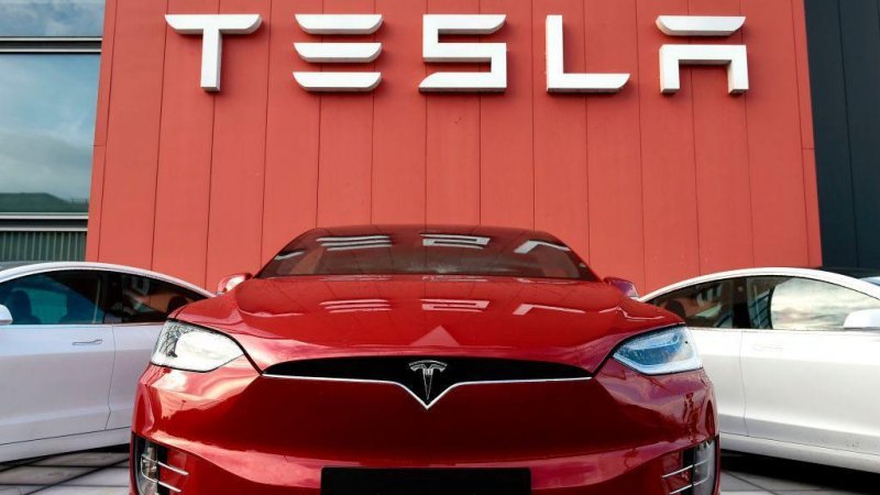 Tesla’s UK sales hit two-year low