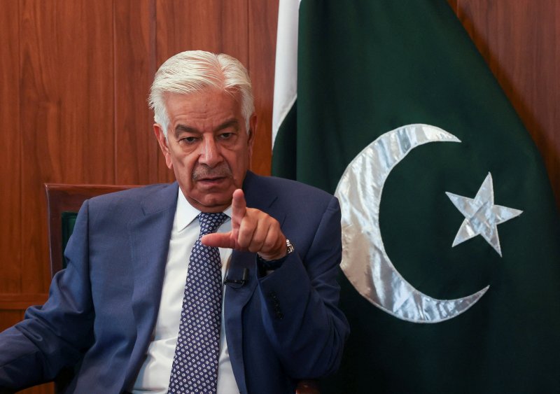 Pakistan rules out nuclear option for now amid India tensions