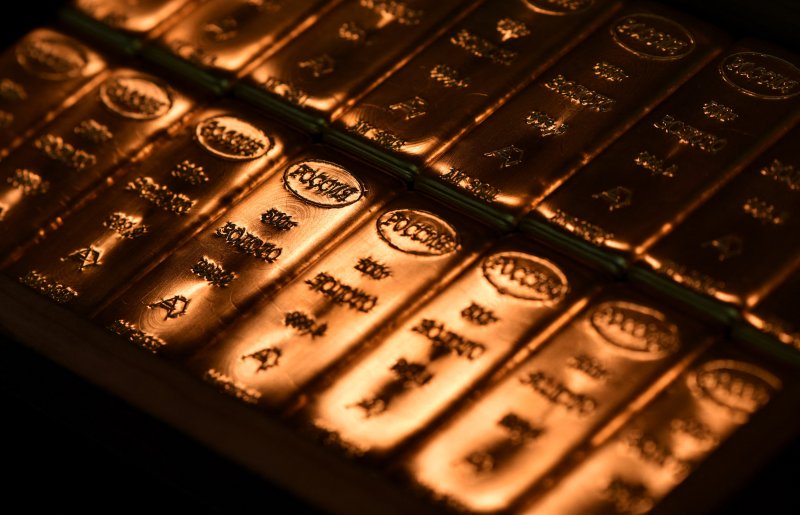 Gold prices drop as US-China trade deal sparks market optimism