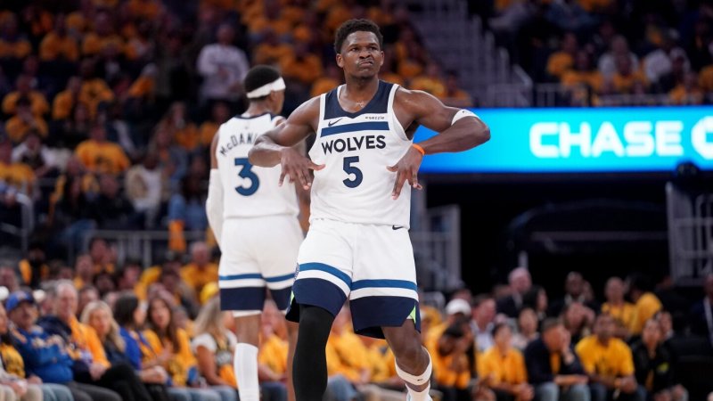 Timberwolves edge Warriors 117-110 to take 3-1 series lead