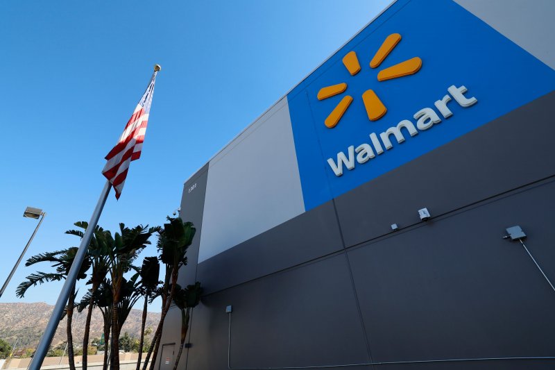 Walmart to raise prices due to tariffs despite strong Q1 sales