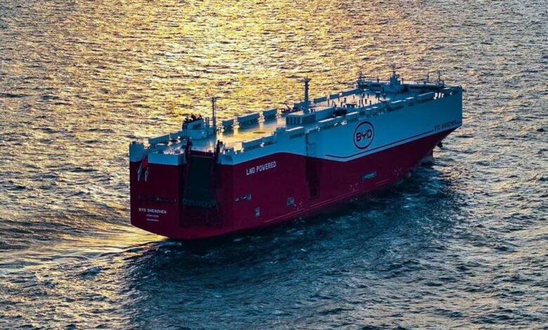 World's largest car carrier built by China sets sail 