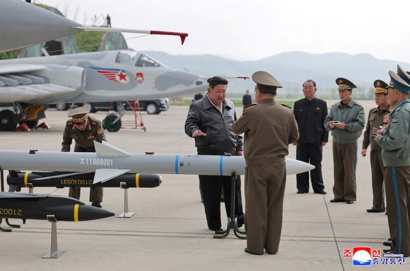 N. Korea's Kim oversees Air Force drills, urges increased war readiness 