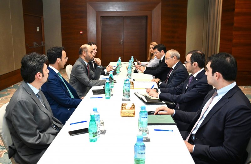 Azerbaijan, OPEC Fund review prospects for joint activities