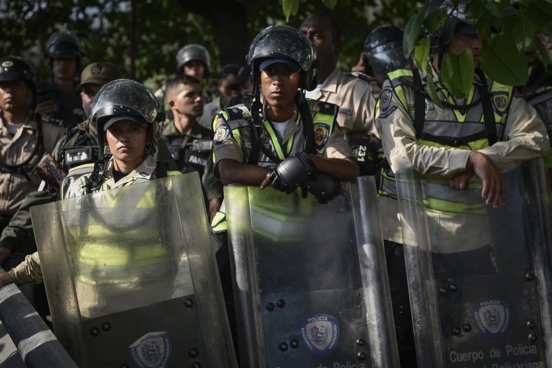 Venezuela detains dozens over alleged election sabotage plans