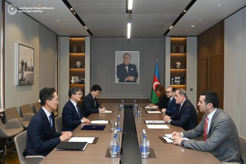 Azerbaijan and South Korea discuss bilateral and multilateral cooperation