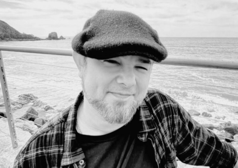 Red Sternberg, 1990s actor, dies at 50 