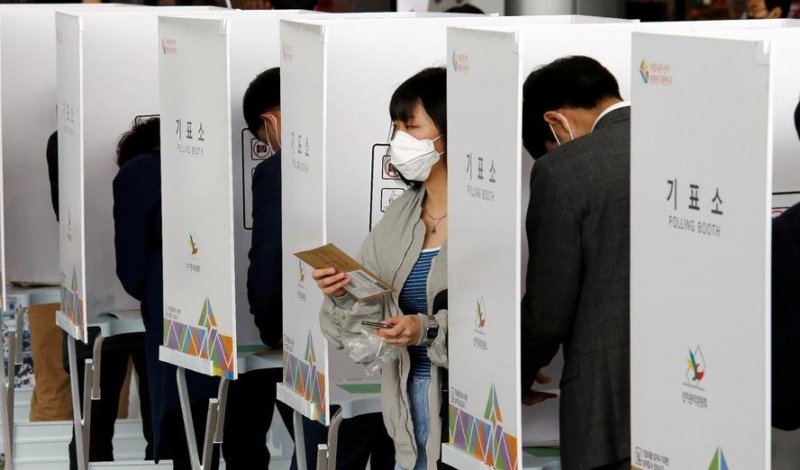 Early voting begins for South Korea's presidential election