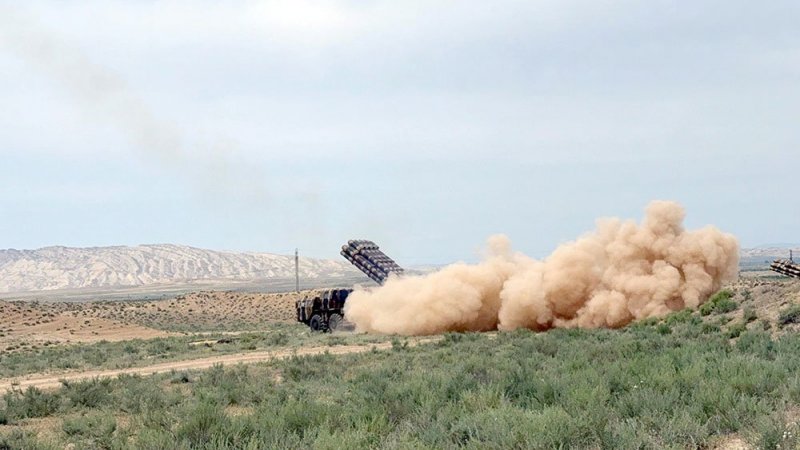Azerbaijan’s rocket and artillery troops conduct live-fire drills -  VIDEO 