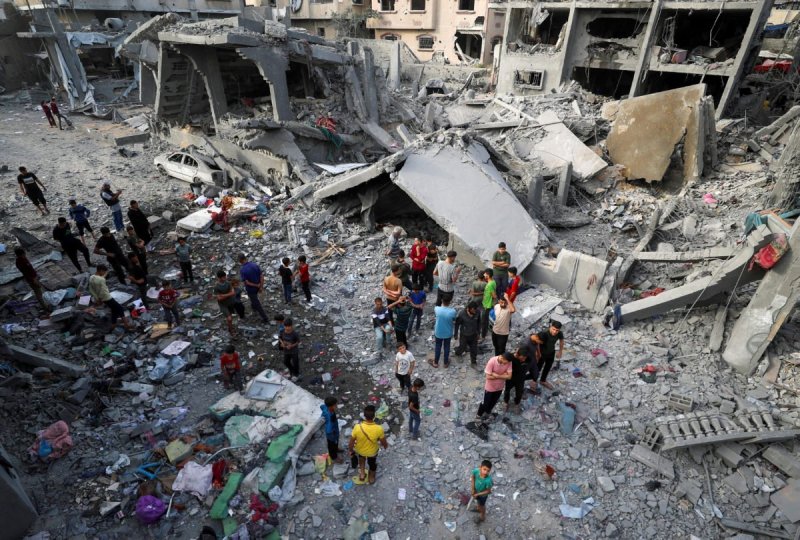 At least 103 killed in airstrikes as Israel begins major new ground offensive in Gaza