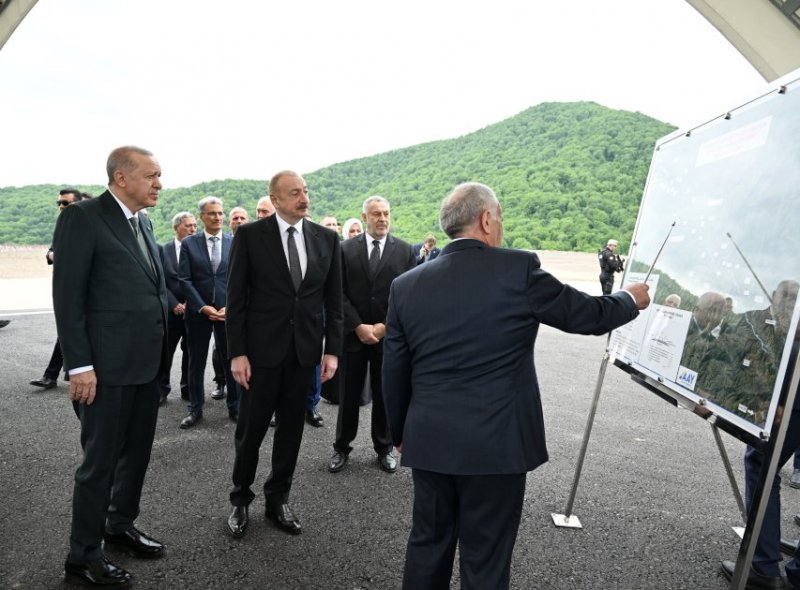 News about - Azerbaijani, Turkish presidents inspect progress on Kalbajar-Lachin highway construction
