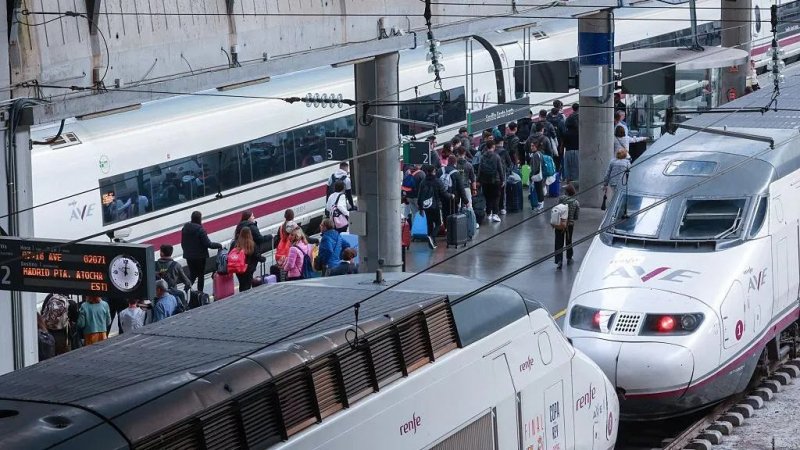 Cable thefts leave thousands stranded on Spanish trains 