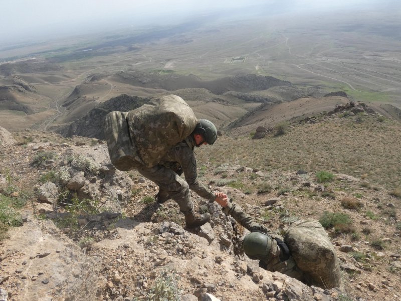 2025/05/6820a-1746972635.jpg + Azerbaijani and Turkish military personnel held joint command training in Nakhchivan -PHOTO News about - Azerbaijani and Turkish military personnel held joint command training in Nakhchivan -PHOTO
