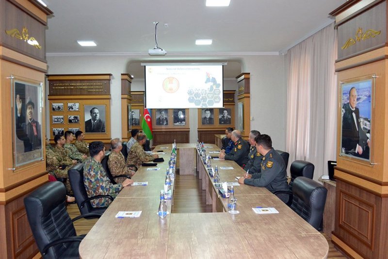Pakistani delegation visits Azerbaijan’s National Defense University 