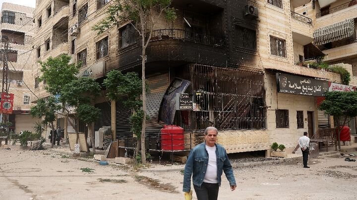 Israel strikes near Damascus presidential palace