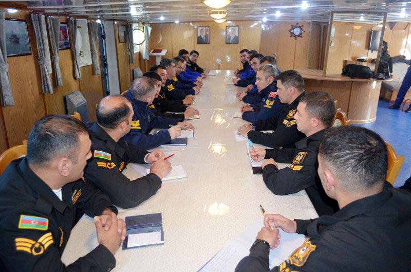 Azerbaijani, Turkish military seamen hold joint practical sessions