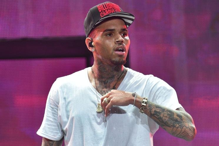 US singer Chris Brown freed on bail after UK arrest