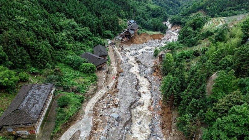 8 missing residents confirmed dead after China mountain torrent