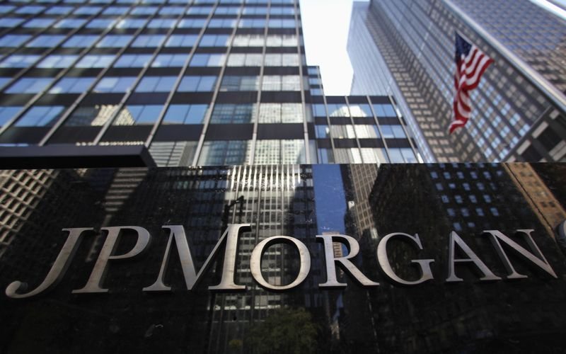 JPMorgan says charge-offs in card portfolio could be higher in 2026 