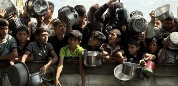 EU urges Israel to end Gaza blockade and allow humanitarian aid