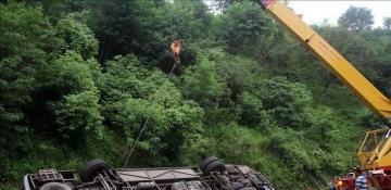 12 killed, 5 injured in bus accident in Indonesia's West Sumatra 